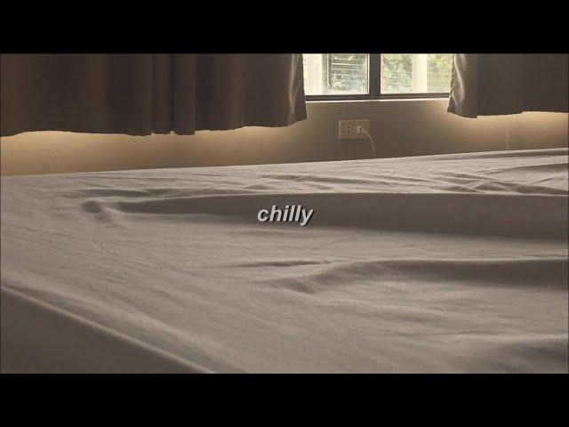 niki - chilly (lyric video)