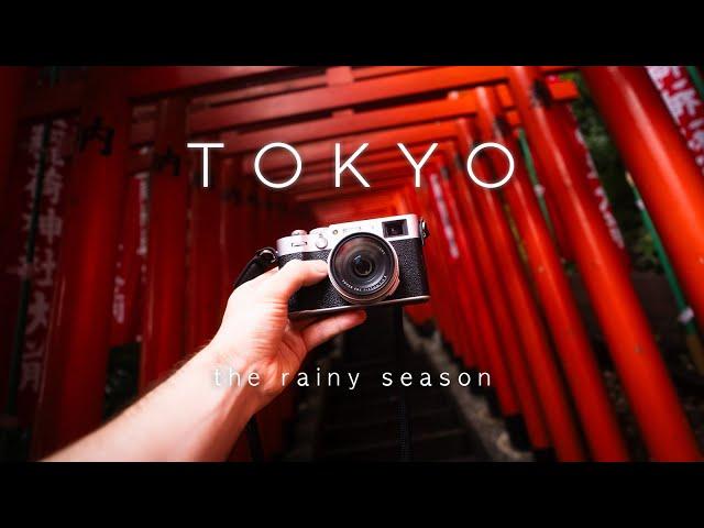 Cinematic Rain Photography in Tokyo [Fuji x100v]
