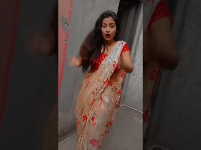 Naya lahenga ️//Neetu Sharma//Bhojpuri songs//Viral
