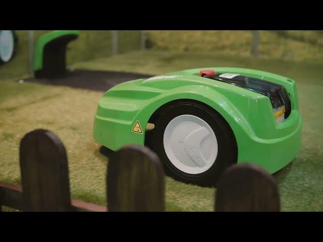 “Top 3 Robotic Lawn Mowers of 2025: Husqvarna Automower 450XH vs Competitors!”