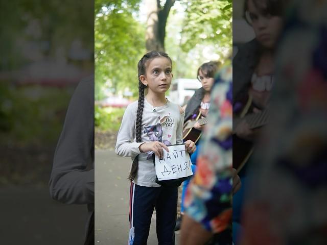 Нельзя оскорблять чужое творчество!Согласны?