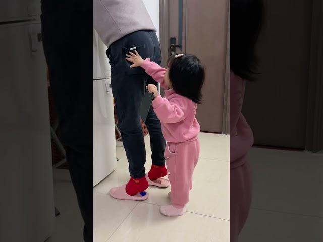 Children always have ways to keep their dads from catching them #FastGrowthPlan #LifeandGrowth