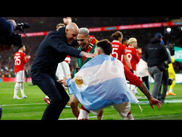 Erik ten Hag Dancing with Lisandro Martinez & Antony After Manchester United won the Carabao Cup