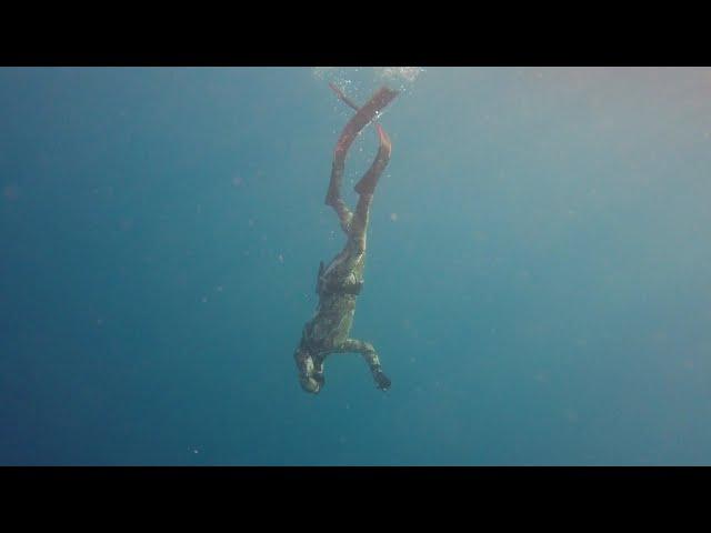 freedive to 25 m / צלילה חופשית לעומק