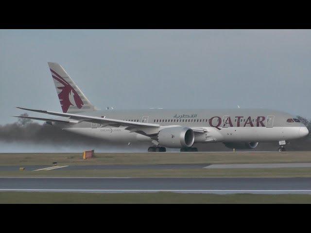 Qatar Boeing 787-8 Dreamliner A7-BCF Takeoff from Manchester Airport