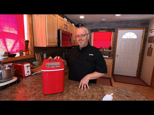 Randy Reviews Amazon Finds: Portable Ice Maker!