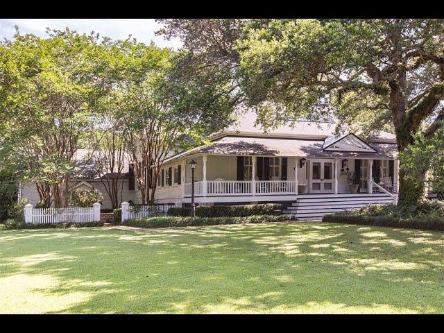 Historic River Front Estate in Magnolia Springs, Alabama