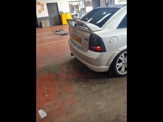 Astra GSI MK4 Hardcut Limiter With Flames