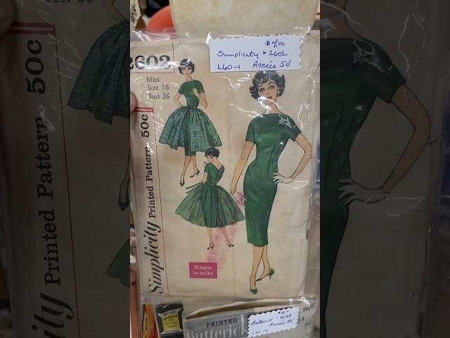 Vintage HAUL: fabric, notions, patterns from the 40s-70s