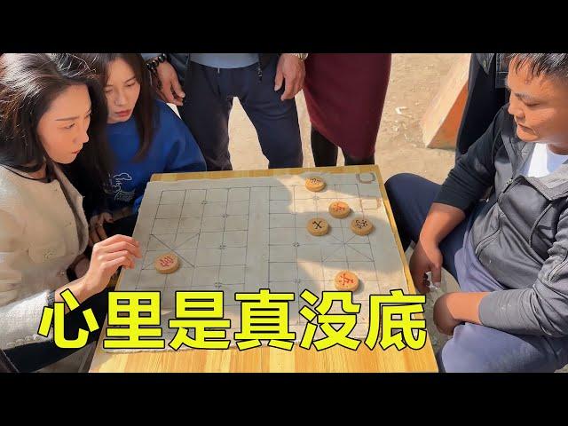 这盘棋下的时候心里真没底#王铁锤 #象棋 #搞笑视频【王铁锤】