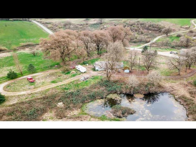24060 NW BISHOP SCOTT RD, Yamhill, OR Presented by Tamiko Warren.