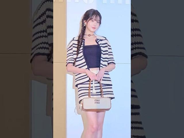 아이브 장원영,  CG급 미모