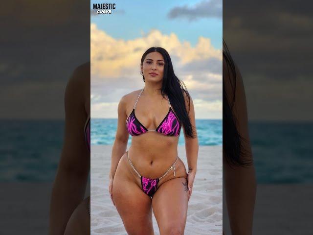 【Erifili Sfakianakis】american greek curvy model & plus size model | bio wiki