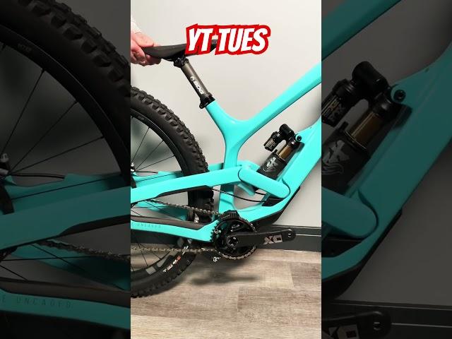 DH bike suspension cycling. Full test in link#mtb #mtbtech #downhill