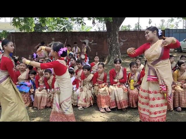 Bihu Dance by Students of PDVS #dibrugarh