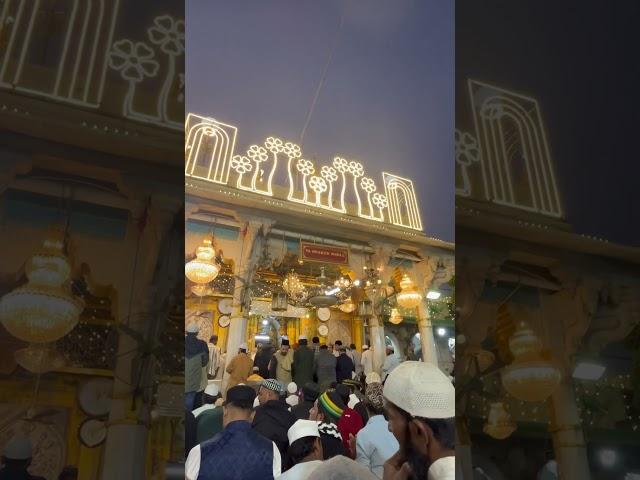 Khwaja Garib Nawaz #whatsappstatus #allah #allahuakbar #muhammad #ali #khwajagaribnawaz #khwaja #kgn