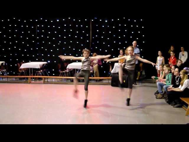 Rocking Chevy's Kimberly & Melissa Kwart Finale Youth Melen 2012.MOV