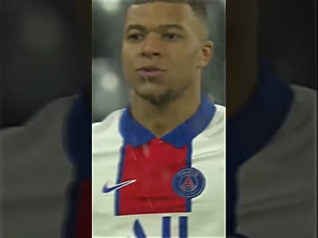 Mbappe vs Neuer 