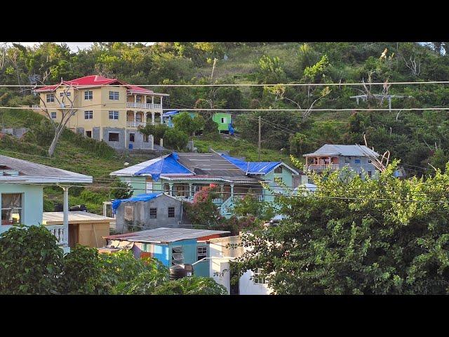 Driving through the village of L’Esterre, Carriacou