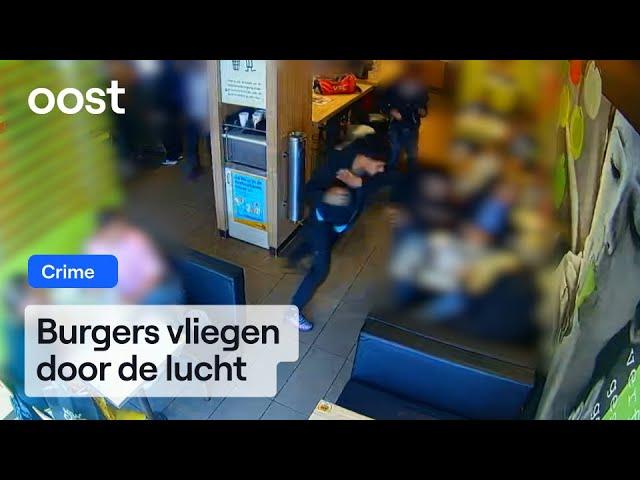 Dit was geen ‘happy meal’: heftige vechtpartij in McDonalds | Oost