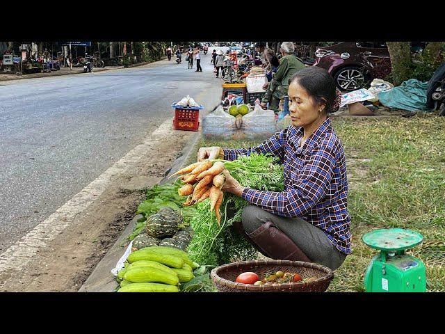 365 days of planting and harvesting vegetables, root crops, fruits, goes to the market sell.