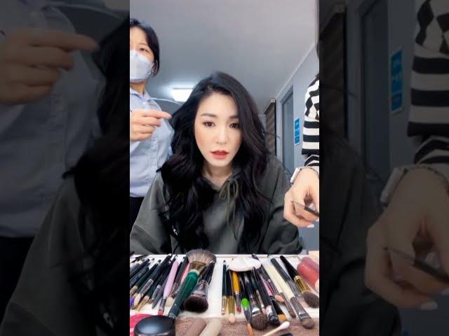 Tiffany sings BTS, Aespa, Izone, Twice, Redvelvet, Hwasa, Sunmi etc. songs 