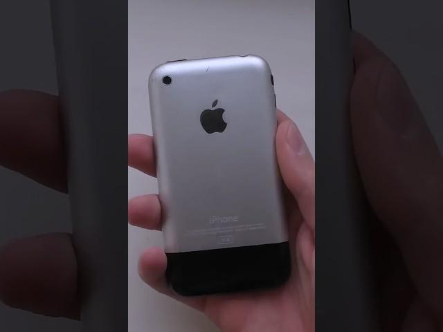 Самый первый iPhone!