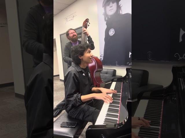 Justin Lee Schultz and Casey Abrams jamming Giant Steps by John Coltrane