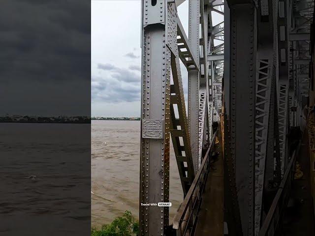 Krishna River Bridge At Vijayawada | During Floods #4k #riverkrishna #krishnariver #viral #trending