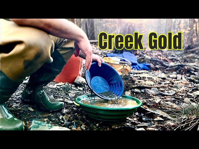 Finding Beautiful North Carolina Gold in A Creek Gold Prospecting