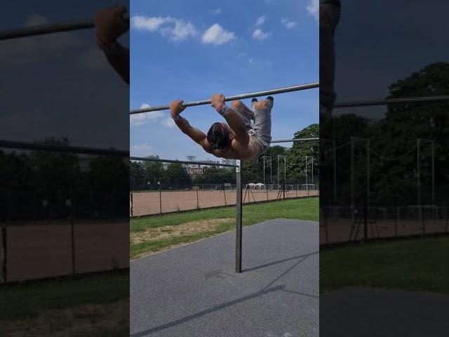 Calisthenics freestyle ( Hard combo)