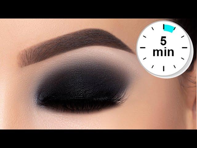 5 MINUTE Classic Black Smokey Eyes Tutorial