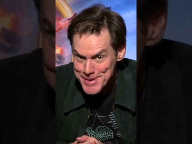 Jim Carrey's Grinch Face is the REAL DEAL!