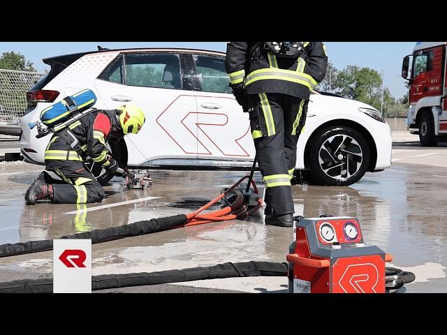 RFC Battery extinguishing system: Safe extinguishing of e-car battery fires - Rosenbauer