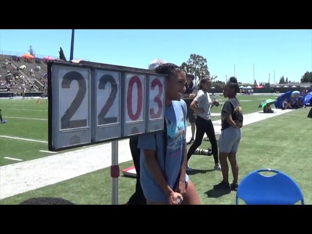 Agoura's Tara Davis at 2017 CIF-SS Track FInals