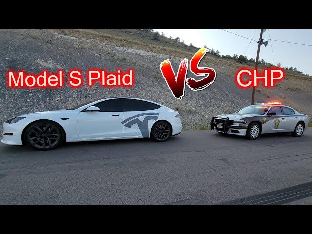 Tesla Model S Plaid Easily Outran Colorado State Patrol*