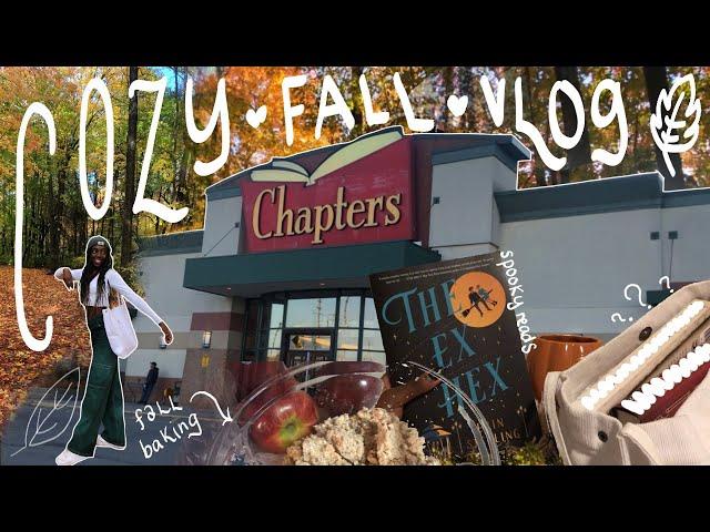 a cozy fall vlog  // book shopping, baking, spooky reads and more!