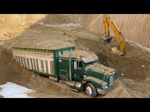 Dangerous Idiots Fastest Logging Truck & Heavy Equipment Fails Compilation Total Idiots at Work 2024