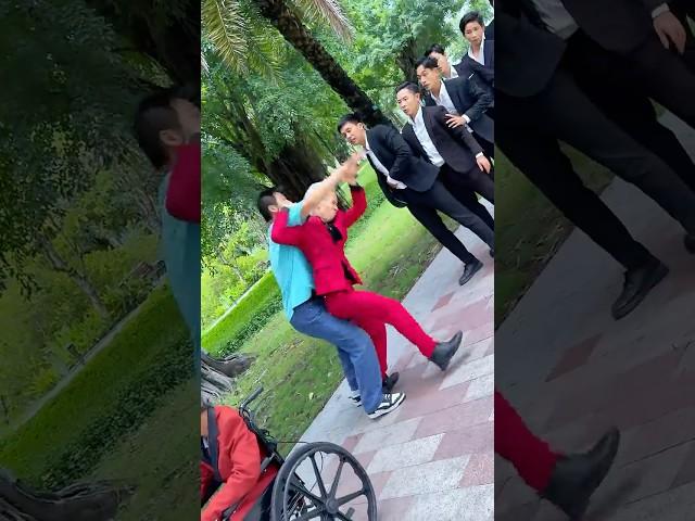 Thanh niên thích chen hàng và đã hối hận [BEN EAGLE] #beneagle #kungfu #martialarts #cool