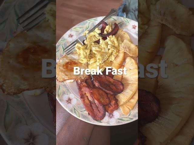 Great way to start the day #plantains #egg #breadfruit #breakfast #morning