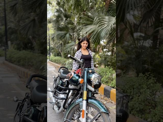 Bullet lover? #bulletgirl #youtubeshorts #bulletlover #viral #bikeride #bulletridergirl #ytshorts
