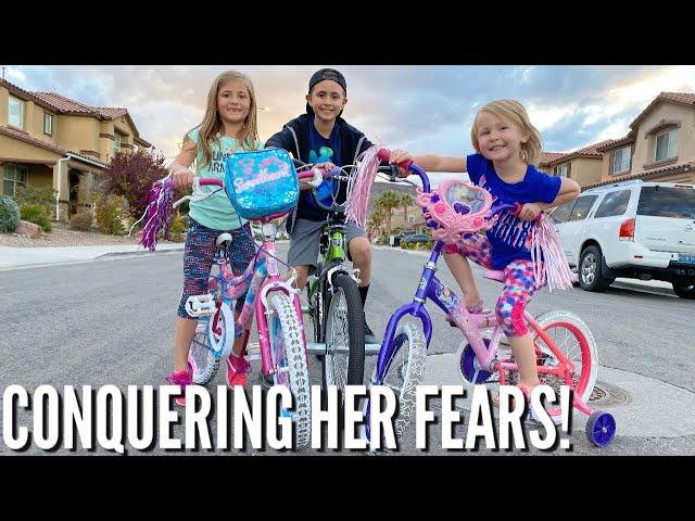 Her Training Wheels FINALLY Come Off! /  CONQUERING her FEARS While Learning How to RIDE a BIKE