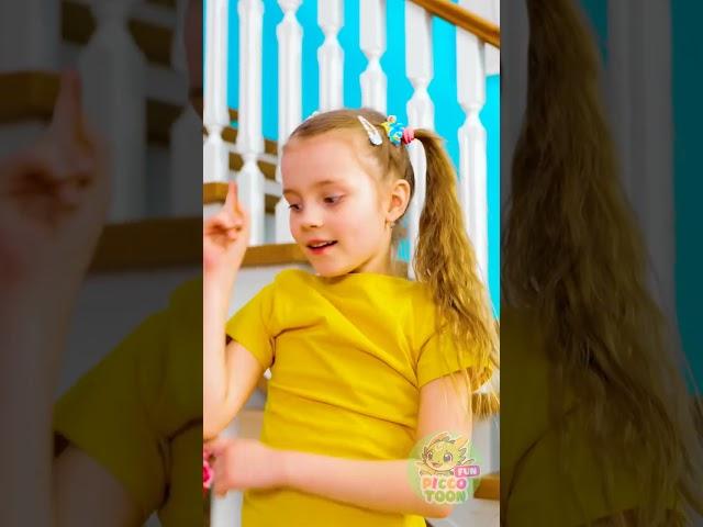 Yay!  I Made My Own DIY TV from a Box!  So Fun!  #kidsvideo  #diy #fun #funforkids