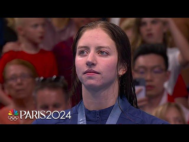 Kate Douglass takes in 'The Star-Spangled Banner' after 200m breaststroke gold | Paris Olympics