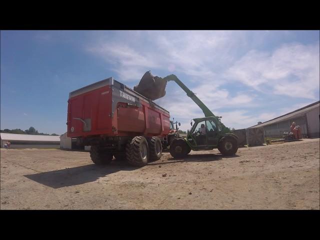 [GoPrO] Transports ,Chargement ,Curages des poulailler 2k17 100% massey ferguson