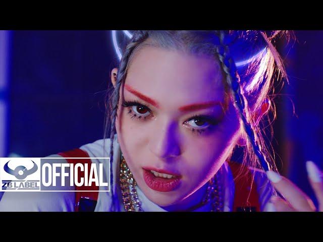 AleXa (알렉사) – "Villain" Official MV