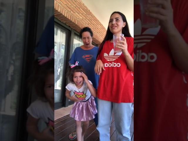 CARLA FLILA  Mi hermana se ha enfadado muchísimo, no me habla ahora #carlaflila #shorts