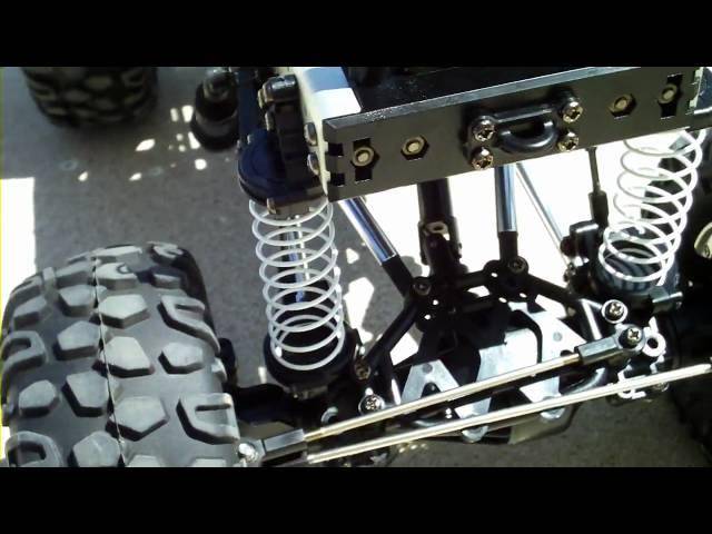 Tamiya CR-01 Chassis - Close up on the inside