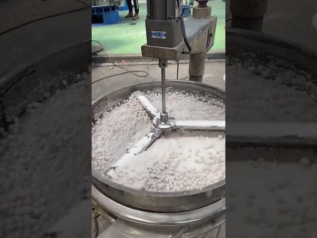 Food Coating Machine-Cooked Taro Balls Coated with Flour