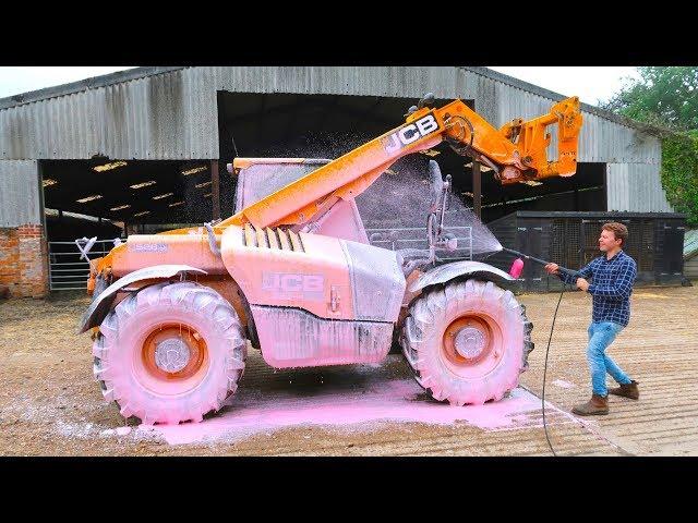 Washing A JCB Loader With Strawberry Milkshake! 